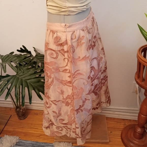 ANTHROPOLOGIE Maeve embroidered floral skirt M - Picture 7 of 14